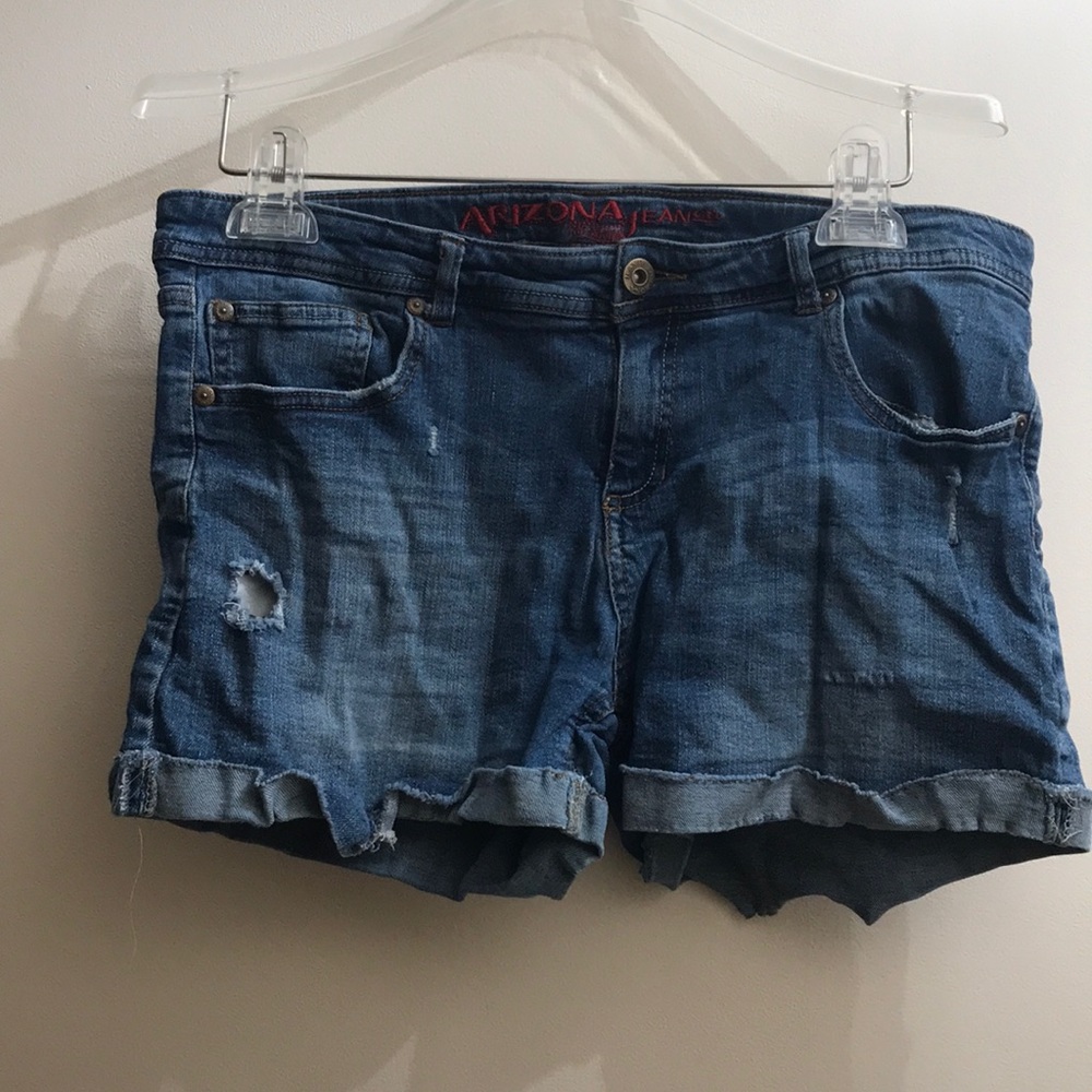 Arizona Shortie Shorts
